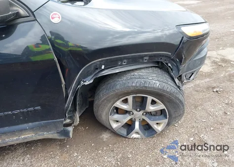 2016 Jeep Cherokee Trailhawk from USA, damaged, VIN 1C4PJMBS5GW321198